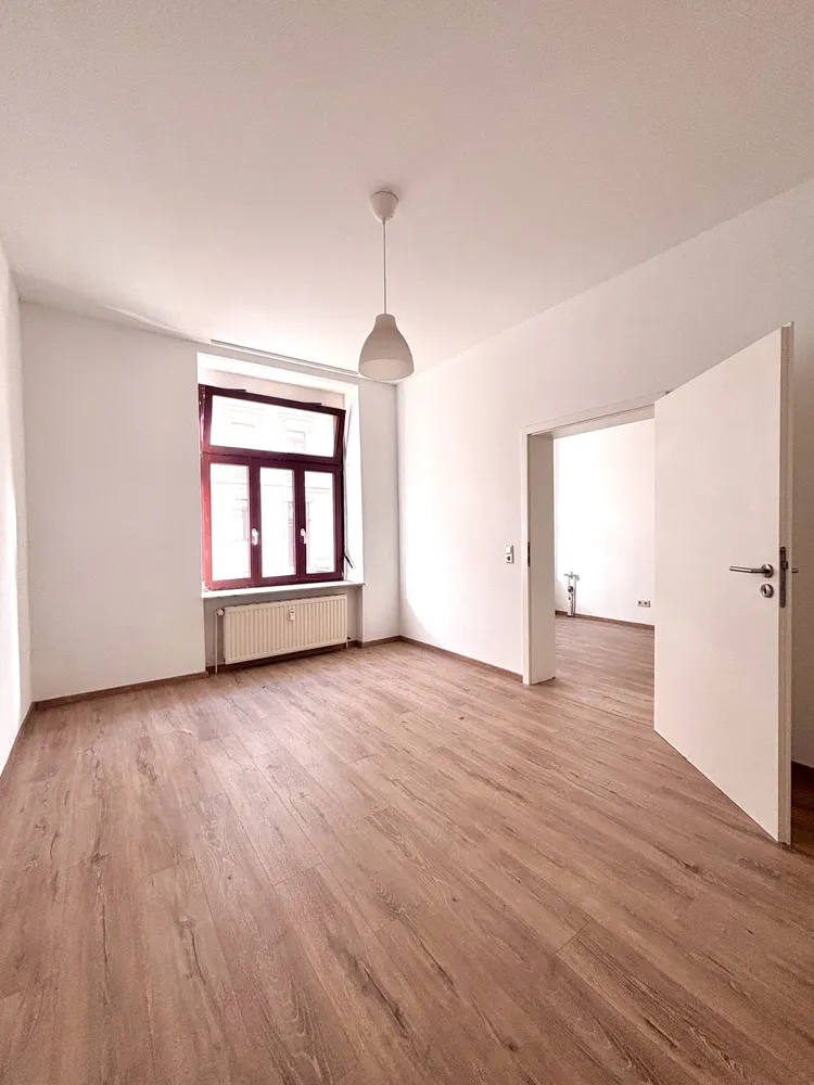 3 Zimmer Wohnung mit 79 m² in Halle (Saale) – Bild 2
