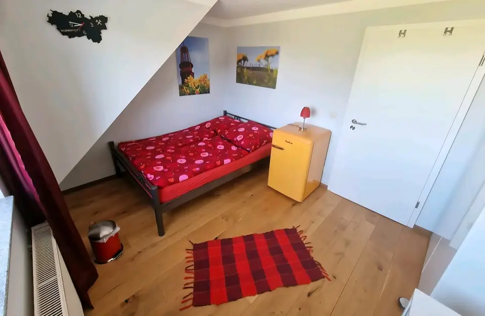 2 Zimmer Wohnung mit 42 m² in Duisburg – Bild 2