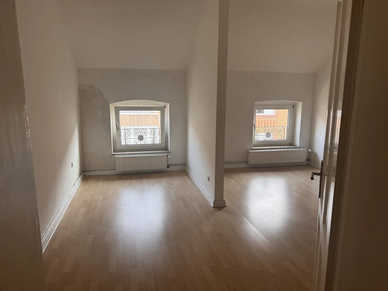3 Zimmer Wohnung mit 110 m² in Düsseldorf – Bild 2