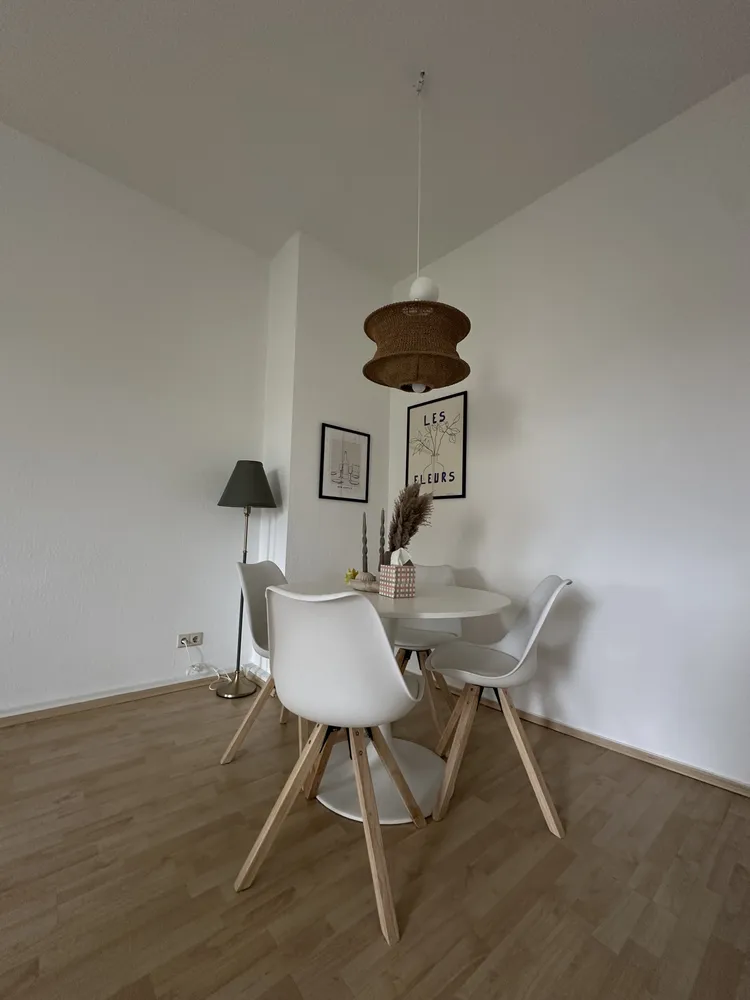 3 Zimmer Wohnung mit 80 m² in Karlsruhe – Bild 1