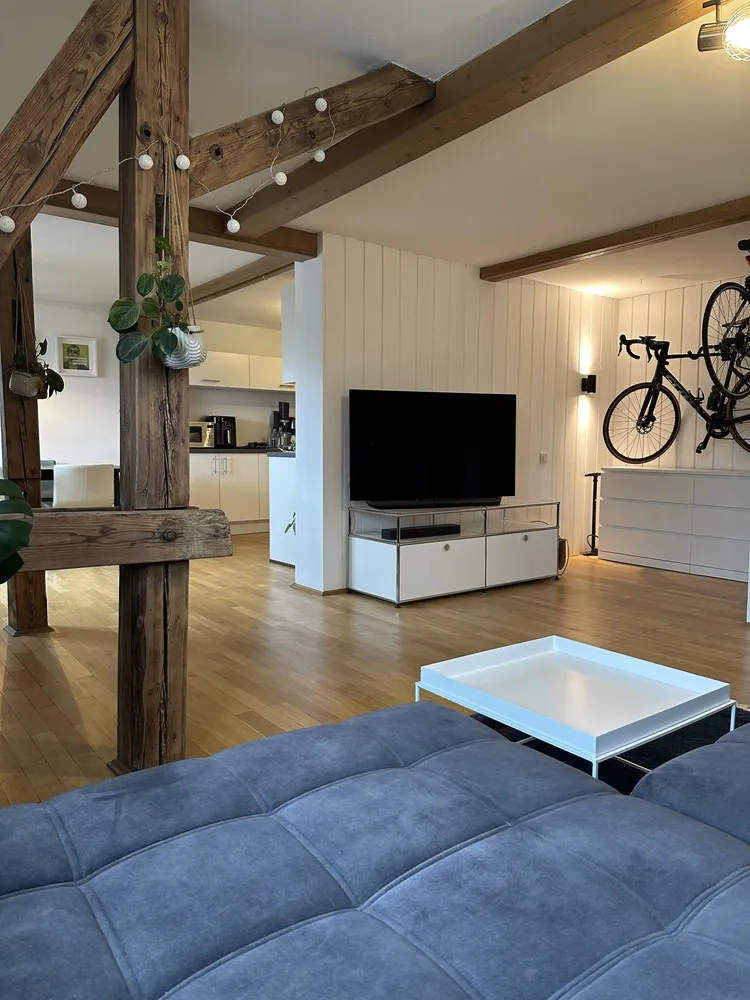 3 Zimmer Wohnung mit 90 m² in München – Bild 1