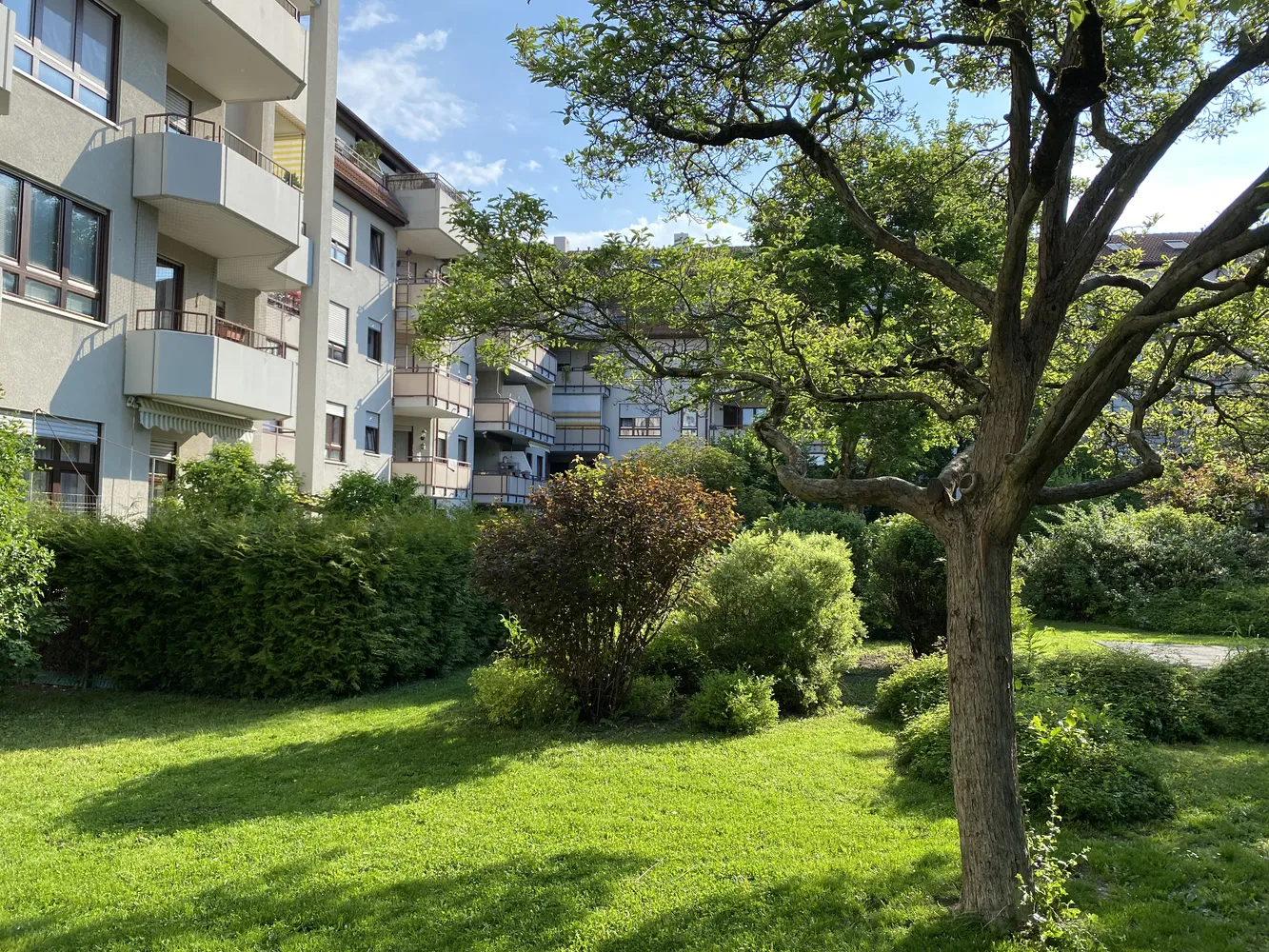 5 Zimmer Wohnung mit 120 m² in Augsburg – Bild 1