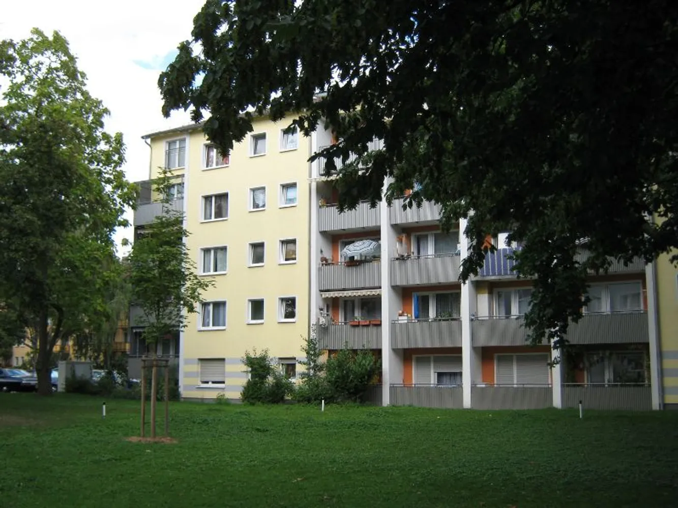 3 Zimmer Wohnung mit 60 m² in Frankfurt am Main – Bild 2