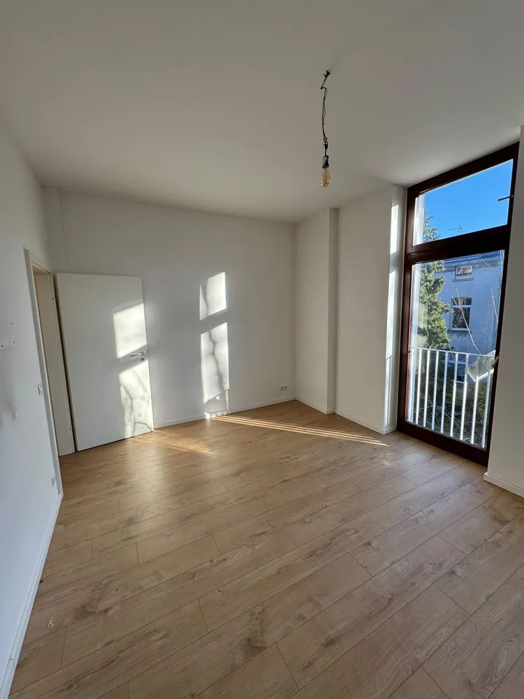 2 room apartment with 70 m² in Cologne – Photo 4