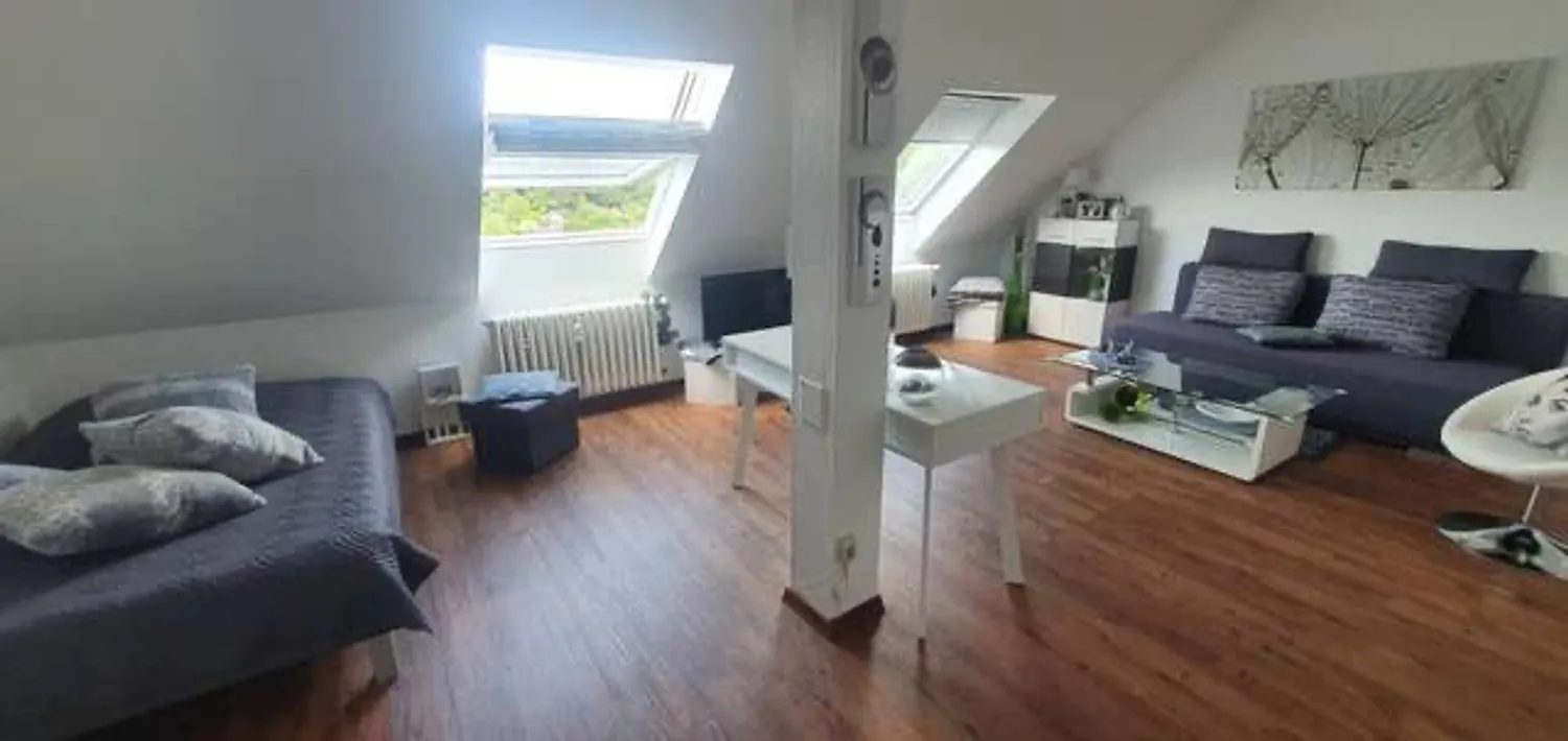 1 Zimmer Wohnung mit 50 m² in Krefeld – Bild 1