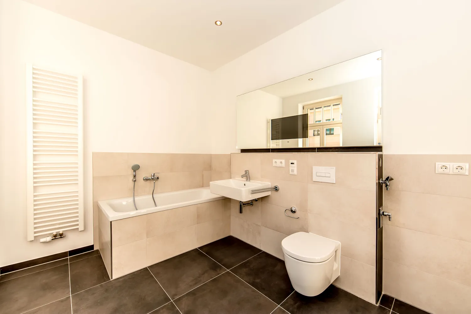 3 Zimmer Wohnung mit 101 m² in Leipzig – Bild 1