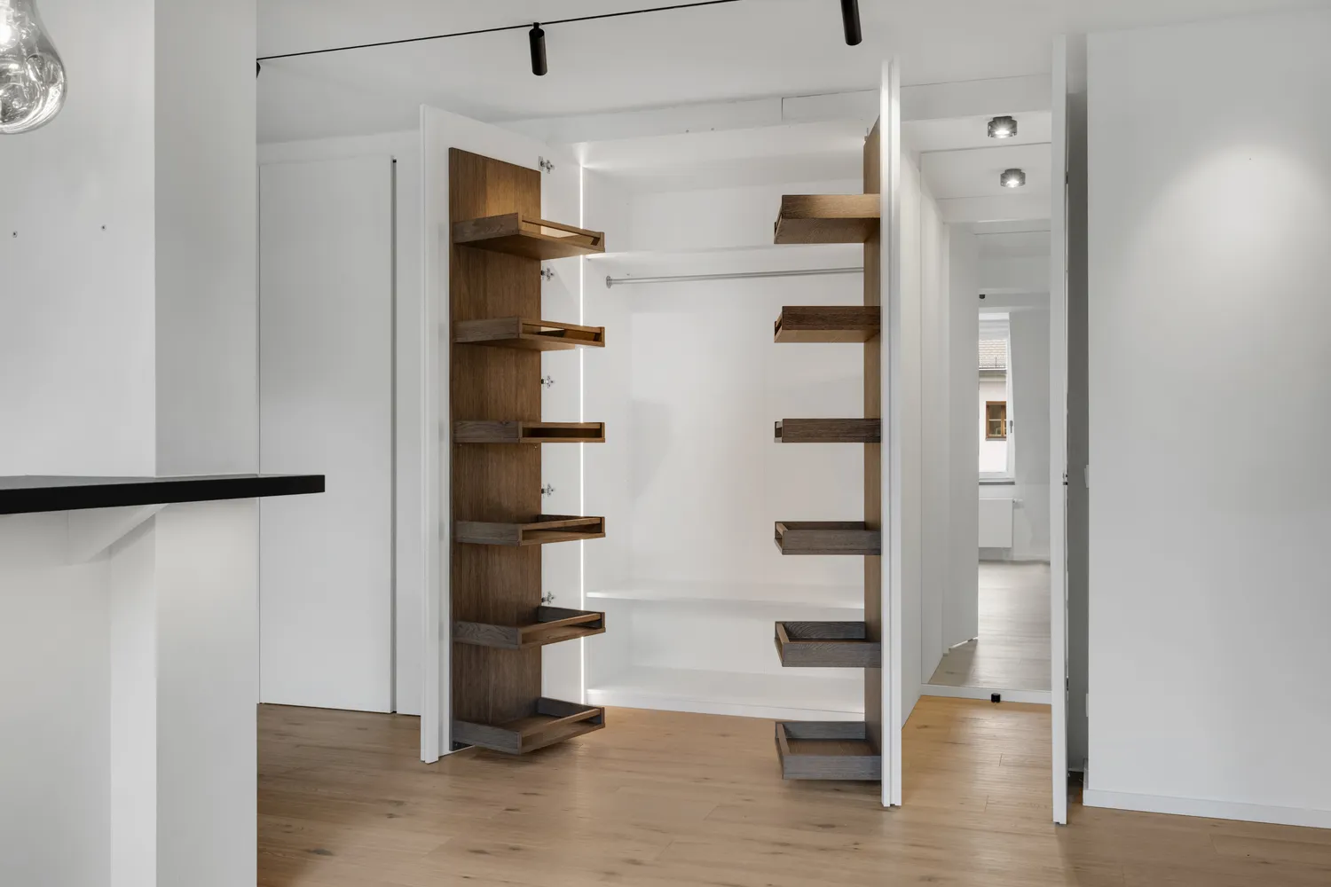 3 Zimmer Wohnung mit 101 m² in München – Bild 2
