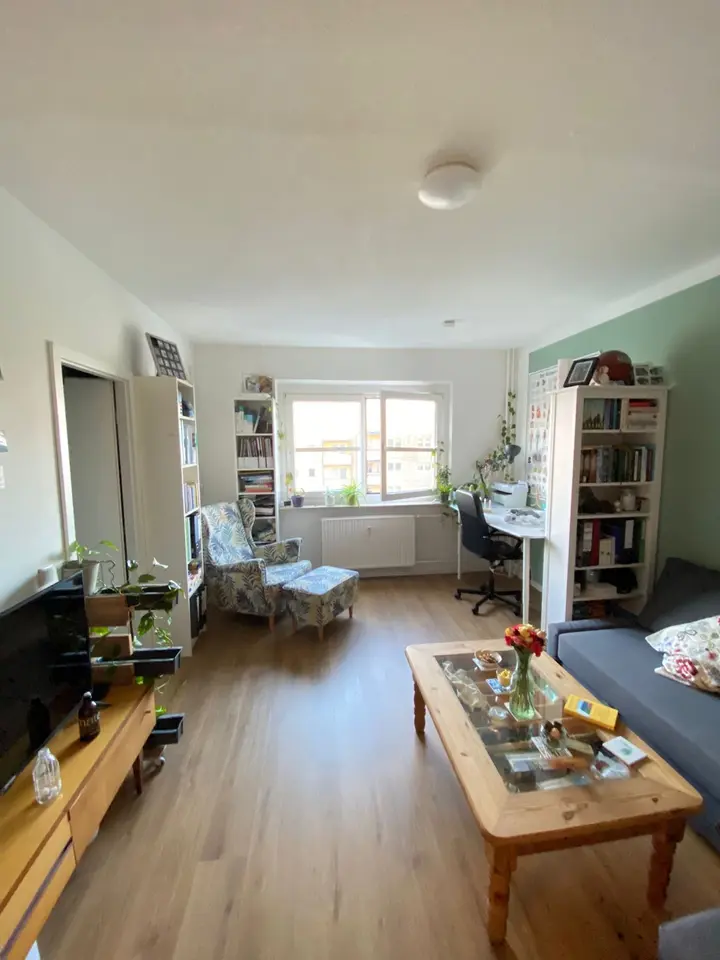 2 Zimmer Wohnung mit 44 m² in Rostock – Bild 1