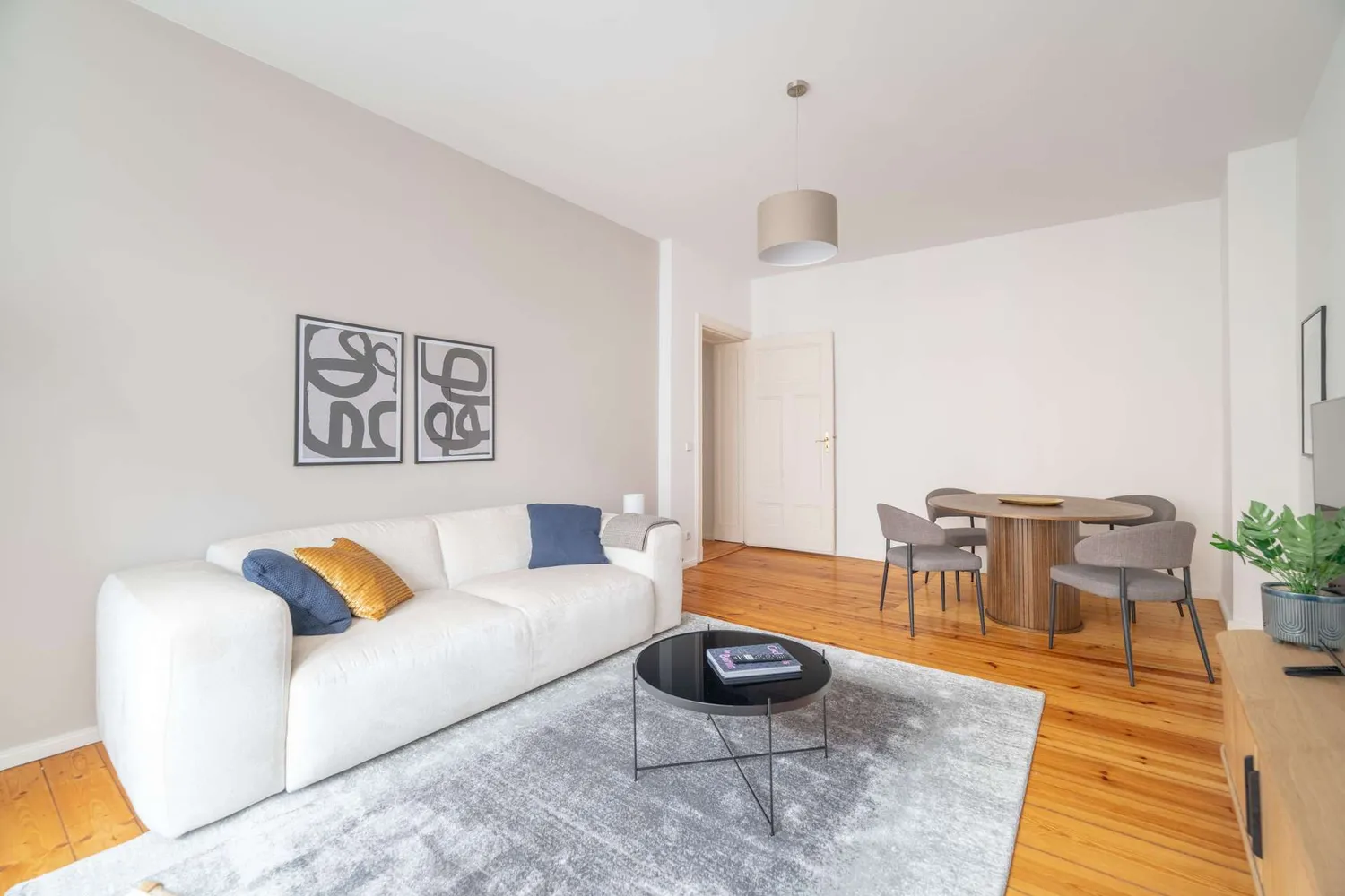 2 room apartment with 56 m² in Berlin – Photo 6