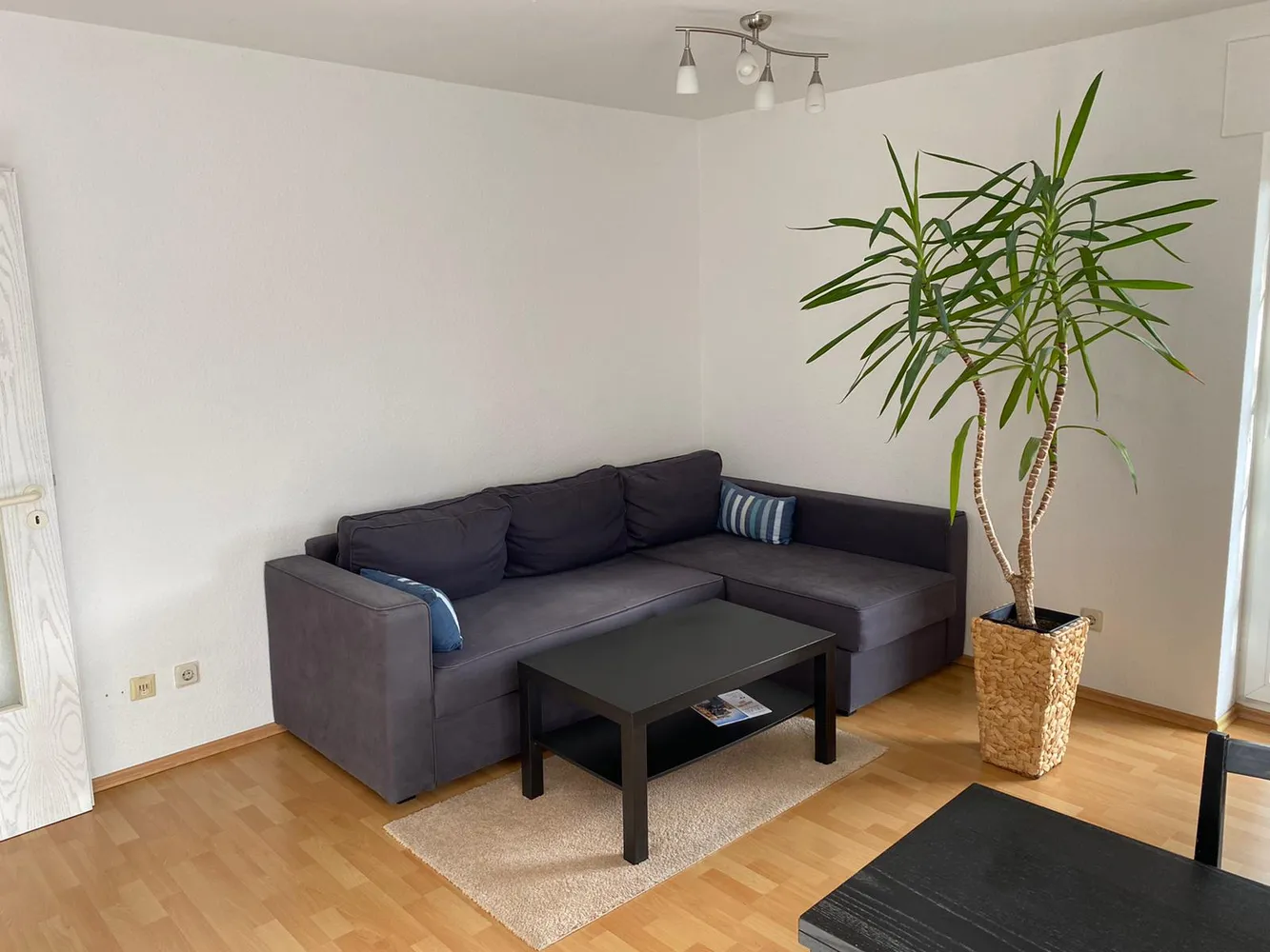 2 Zimmer Wohnung mit 37 m² in Neuss – Bild 2