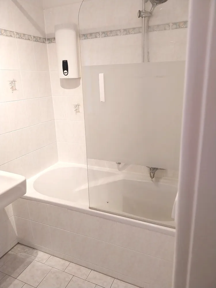 3 room apartment with 70 m² in Augsburg – Photo 3