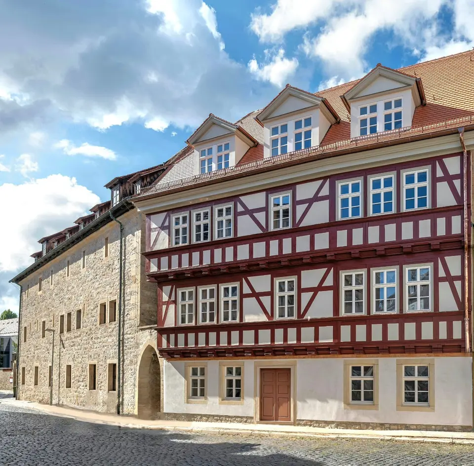 2 Zimmer Wohnung mit 81 m² in Erfurt – Bild 1