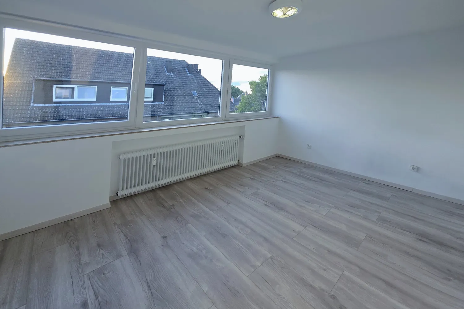 4 Zimmer Wohnung mit 118 m² in Düsseldorf – Bild 11