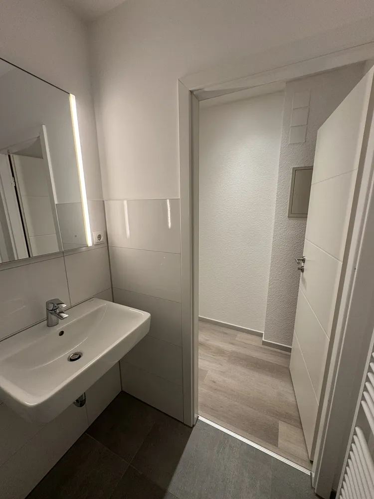 1 Zimmer Wohnung mit 25 m² in Köln – Bild 6