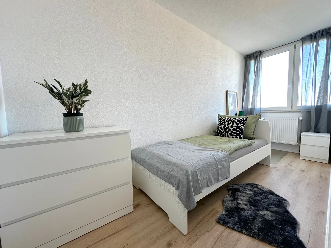 7 Zimmer Wohnung mit 100 m² in Frankfurt am Main – Bild 1
