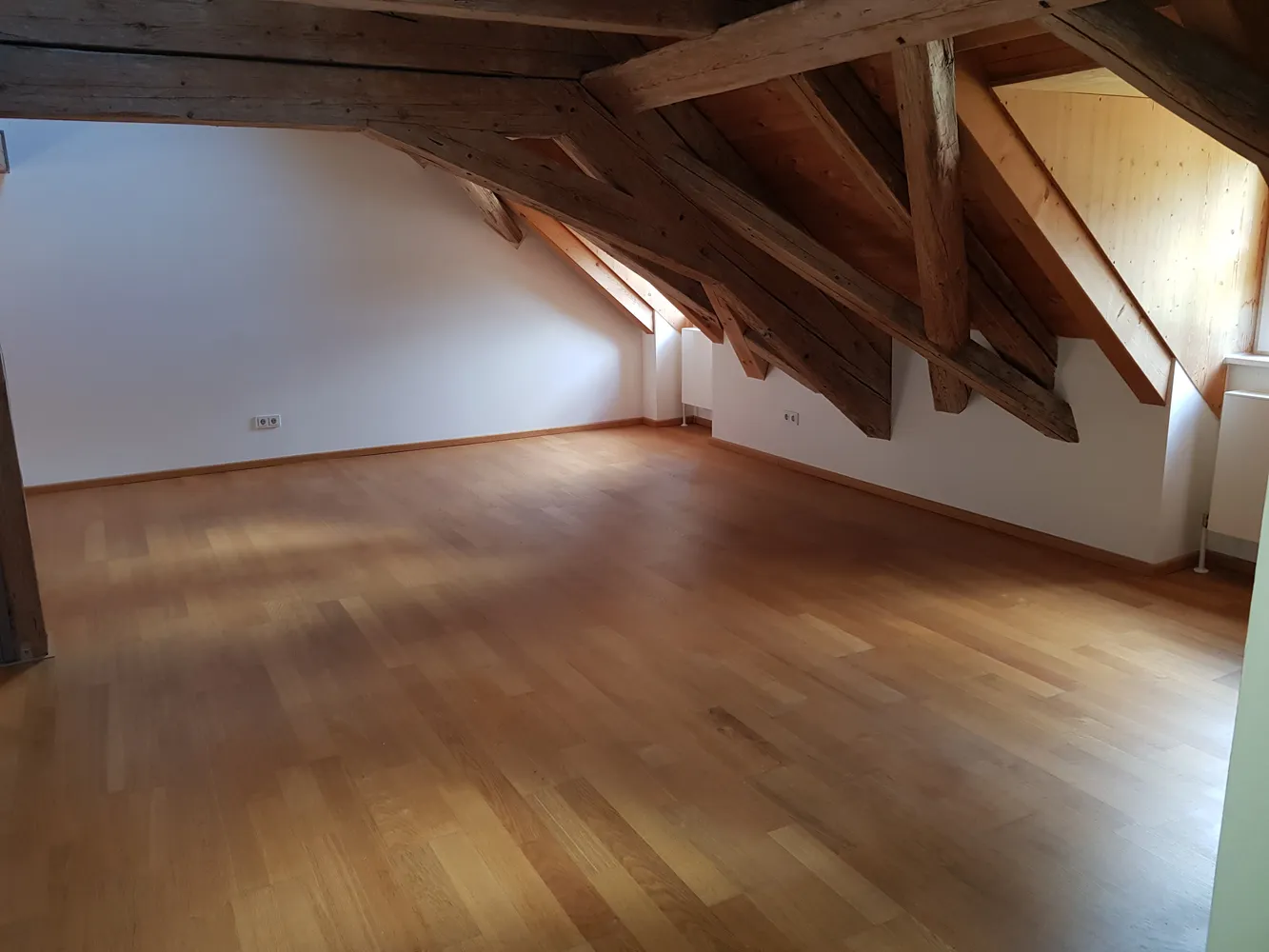 3 Zimmer Wohnung mit 133 m² in Regensburg – Bild 2