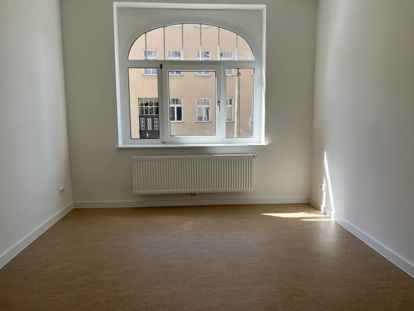 2 Zimmer Wohnung mit 54 m² in Halle (Saale) – Bild 5