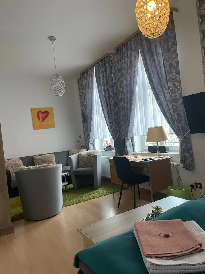 2 Zimmer Wohnung mit 40 m² in Halle (Saale) – Bild 1