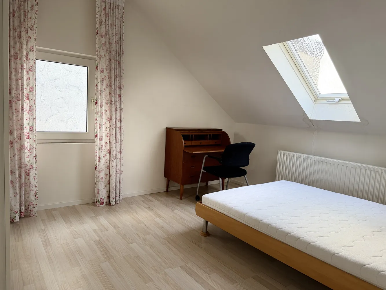 Shared room with 17 m² in Troisdorf – Photo 10