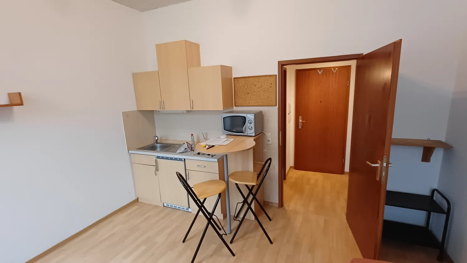 1 Zimmer Wohnung mit 19 m² in Karlsruhe – Bild 3