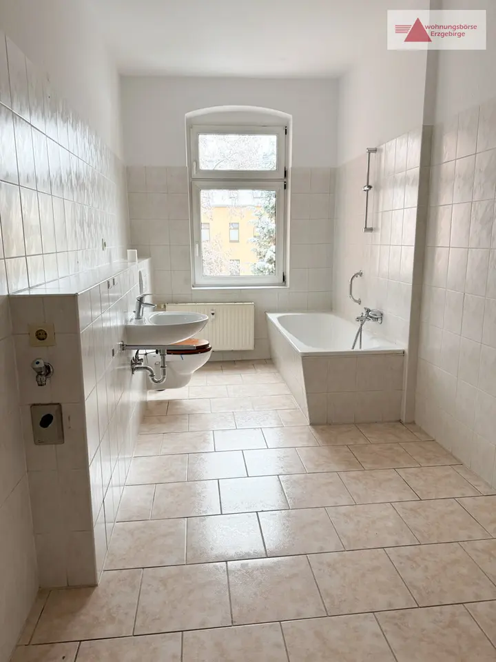 5 Zimmer Wohnung mit 141 m² in Aue-Bad Schlema – Bild 8