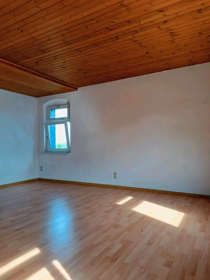 4 Zimmer Wohnung mit 95 m² in Aue-Bad Schlema – Bild 3