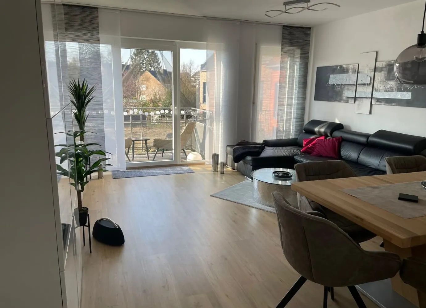 3 Zimmer Wohnung mit 73 m² in Neuss – Bild 1
