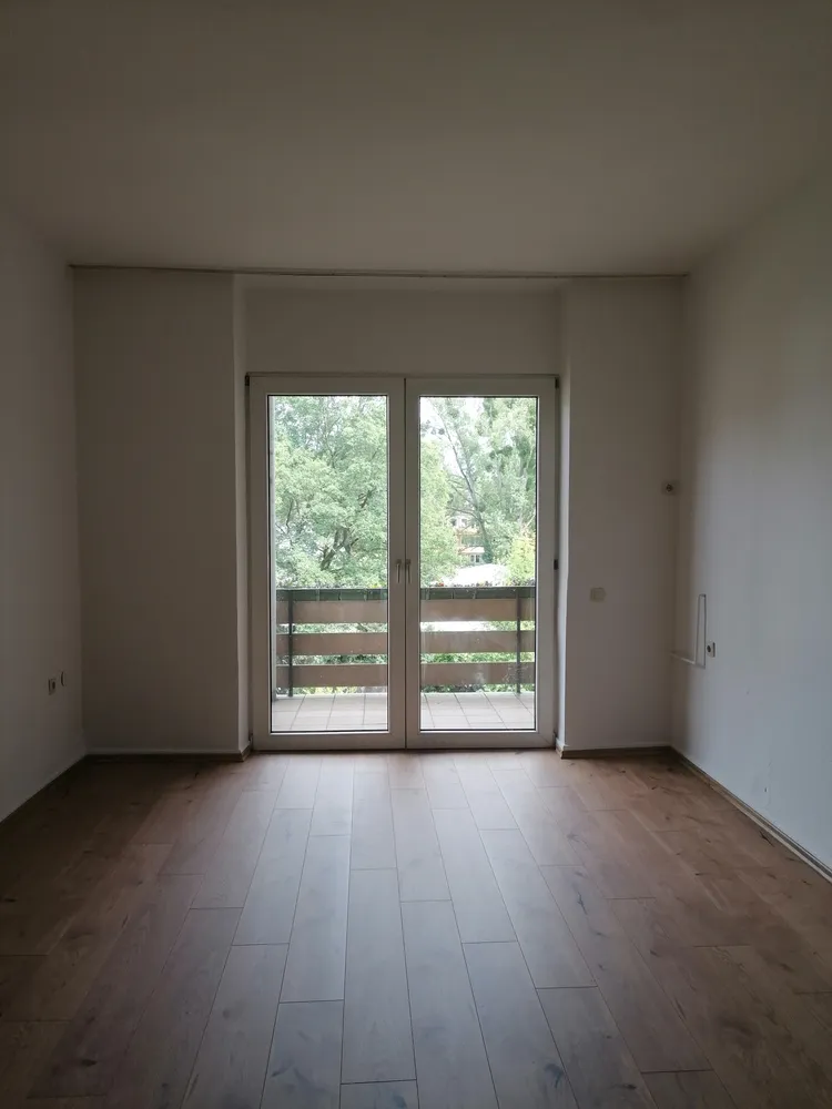 3 Zimmer Wohnung mit 83 m² in Düsseldorf – Bild 2