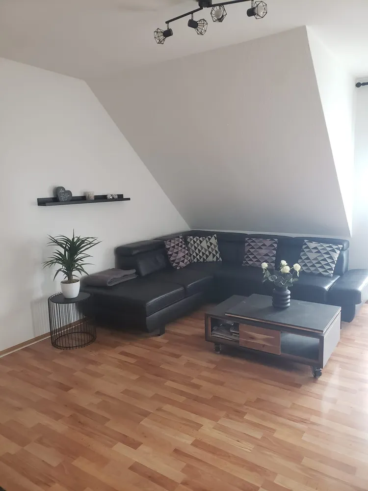 4 Zimmer Wohnung mit 100 m² in Duisburg – Bild 3