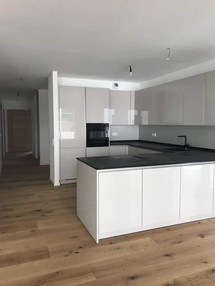 4 Zimmer Wohnung mit 146 m² in Dreieich – Bild 3