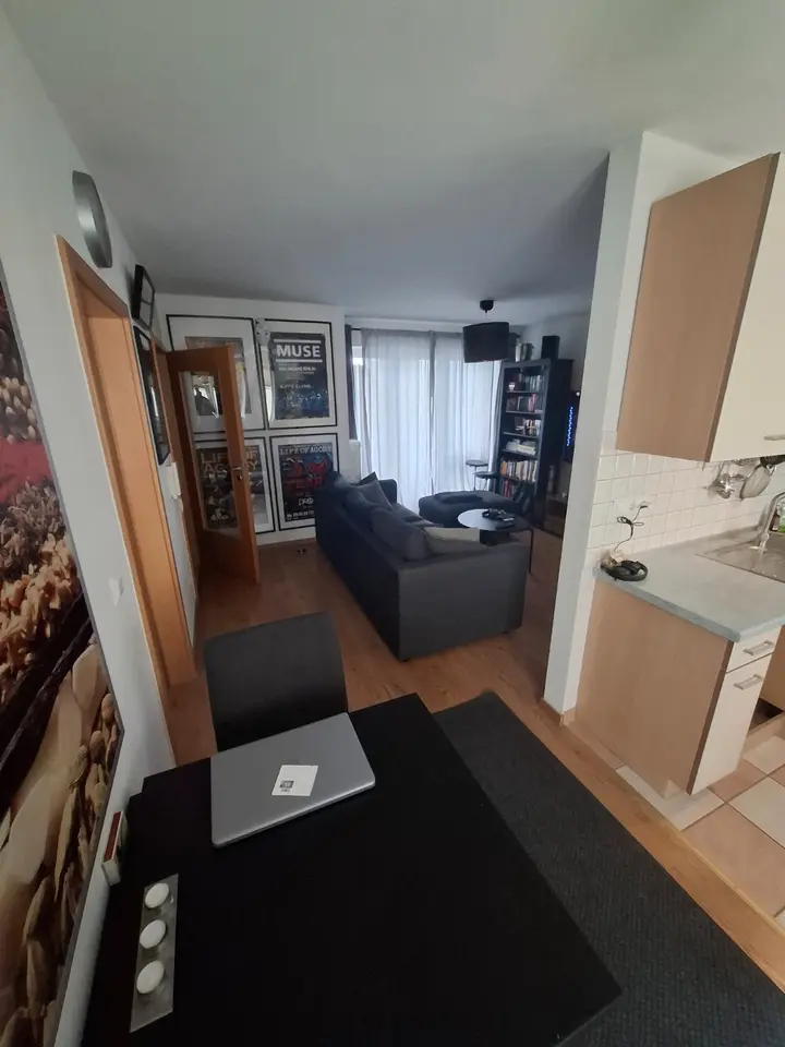 2 Zimmer Wohnung mit 49 m² in Regensburg – Bild 2