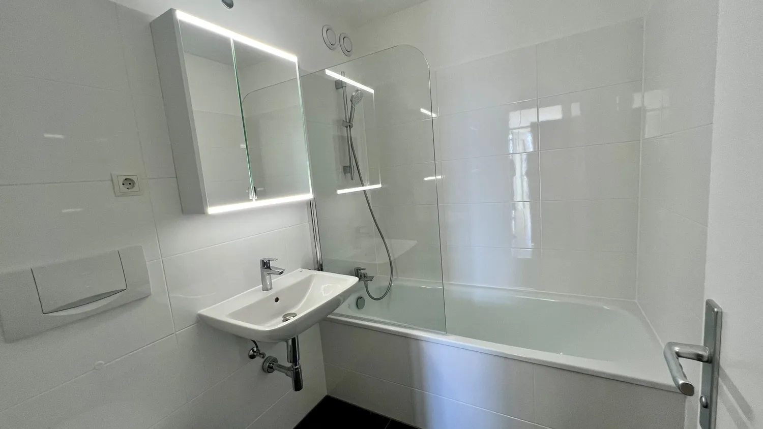 1 room apartment with 35 m² in Bonn – Photo 4