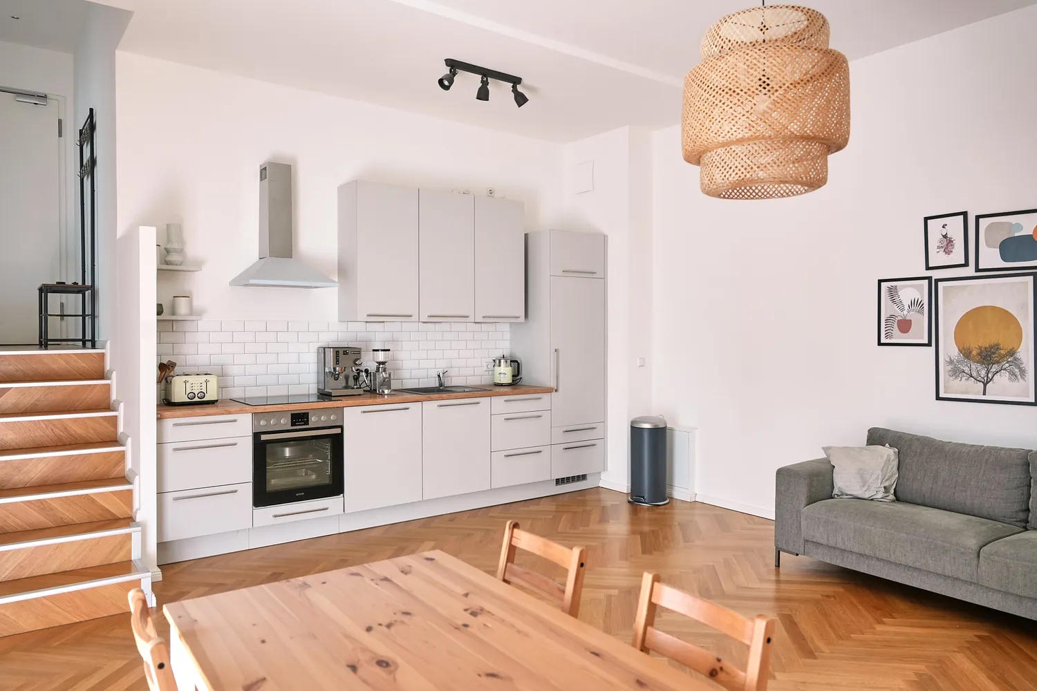 2 Zimmer Wohnung mit 61 m² in Berlin – Bild 1