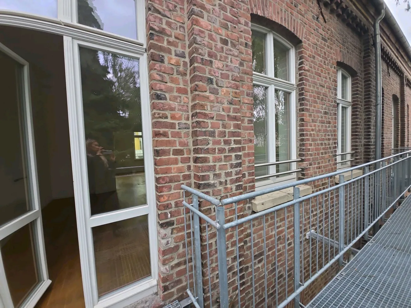 4 room apartment with 110 m² in Krefeld – Photo 2