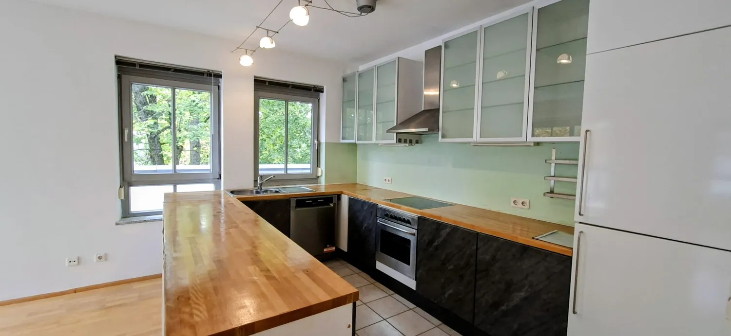 2 room apartment with 75 m² in Munich – Photo 9