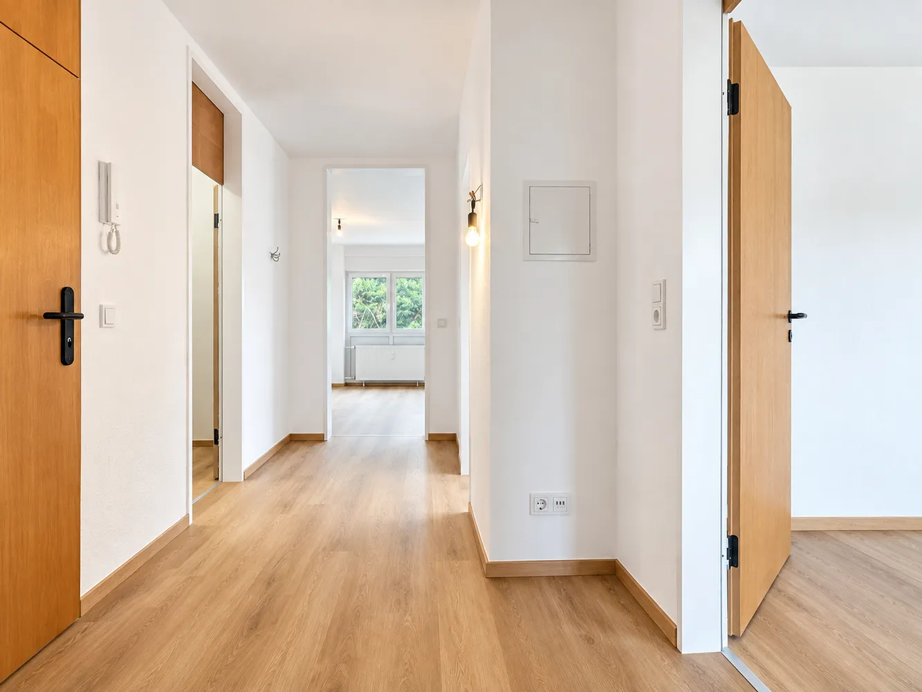 2 Zimmer Wohnung mit 70 m² in Köln – Bild 6