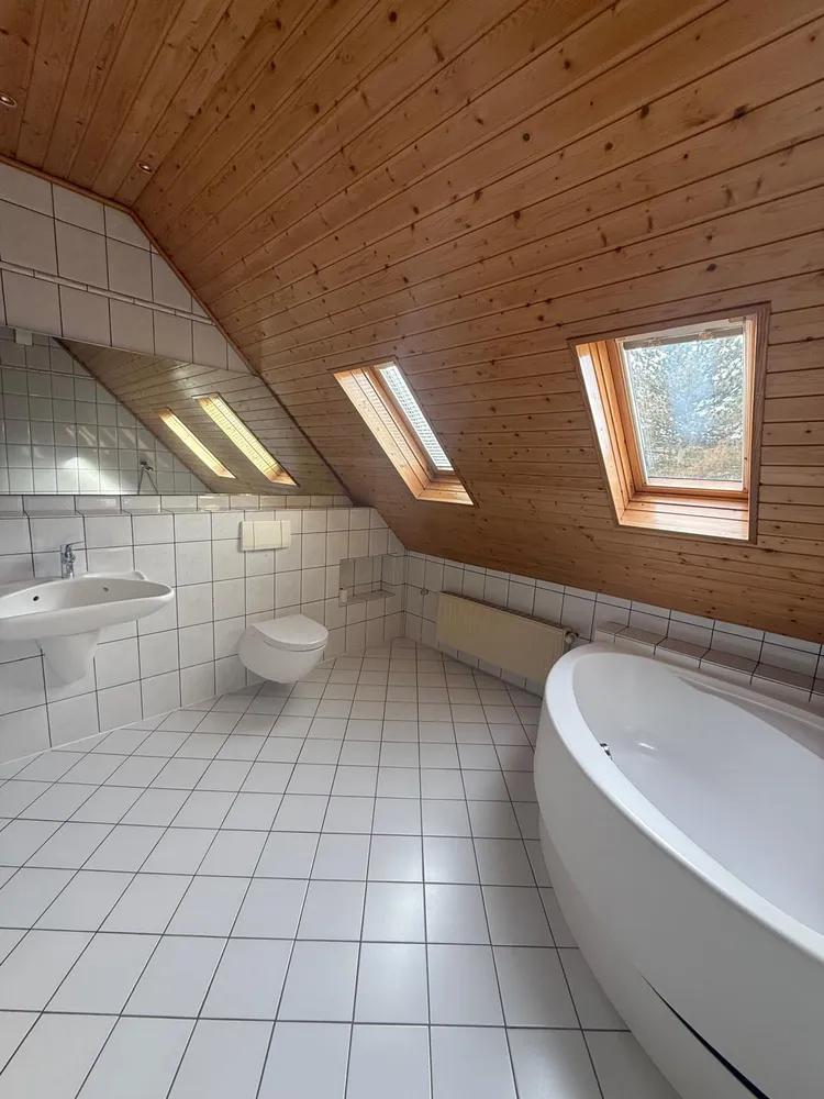 4 Zimmer Wohnung mit 80 m² in Hattingen – Bild 1
