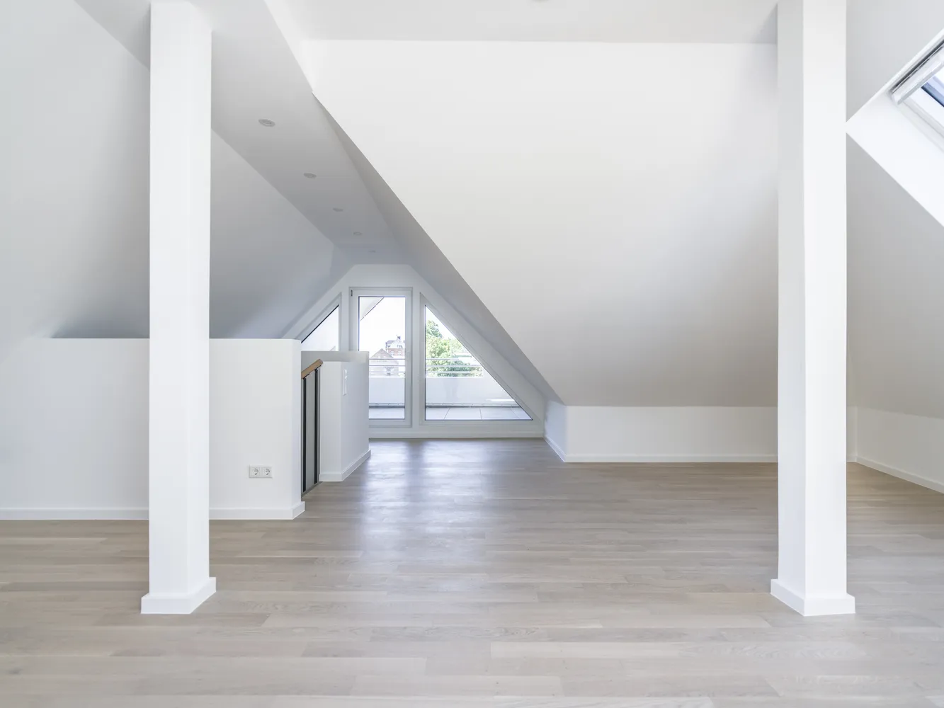 4 Zimmer Haus mit 164 m² in Wiesbaden – Bild 9
