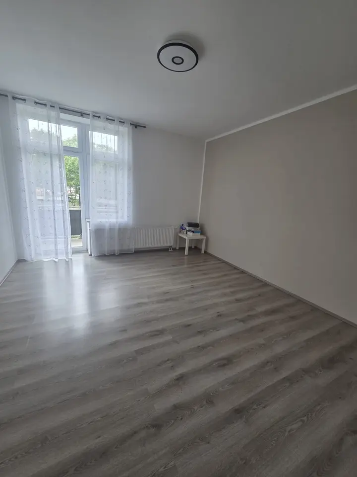 2 Zimmer Wohnung mit 57 m² in Halle (Saale) – Bild 2