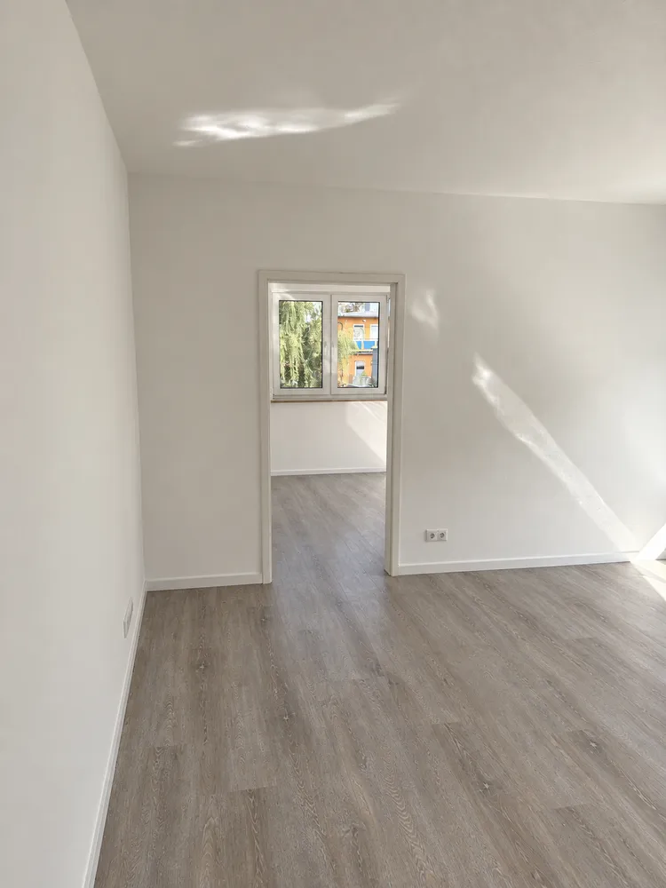 2 Zimmer Wohnung mit 65 m² in Rostock – Bild 2