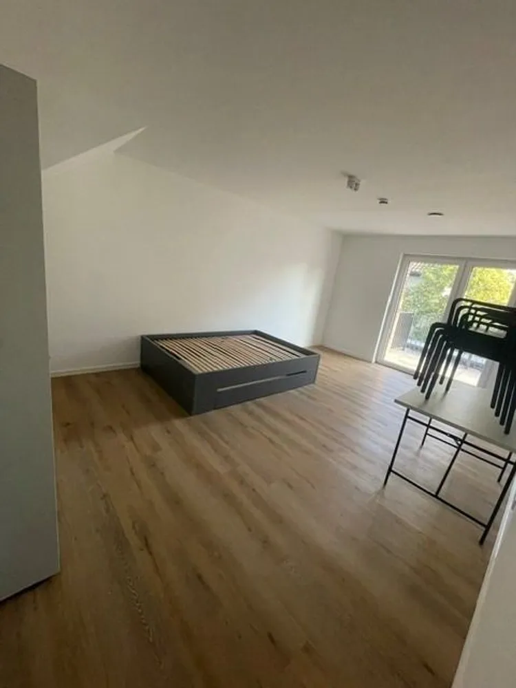 Shared room with 40 m² in Bielefeld – Photo 3
