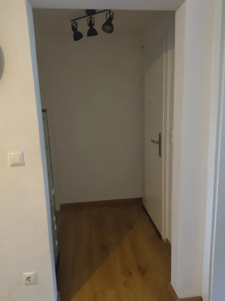 2 Zimmer Wohnung mit 33 m² in Bergisch Gladbach – Bild 4