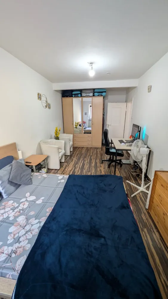 1 Zimmer Wohnung mit 38 m² in Düsseldorf – Bild 7