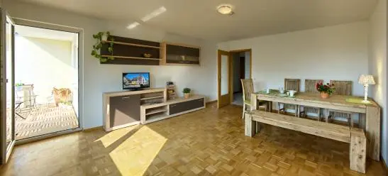 WG-Zimmer mit 92 m² in Freiburg im Breisgau – Bild 2