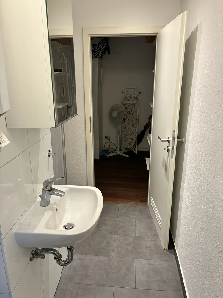 1 Zimmer Wohnung mit 16 m² in Frankfurt am Main – Bild 2