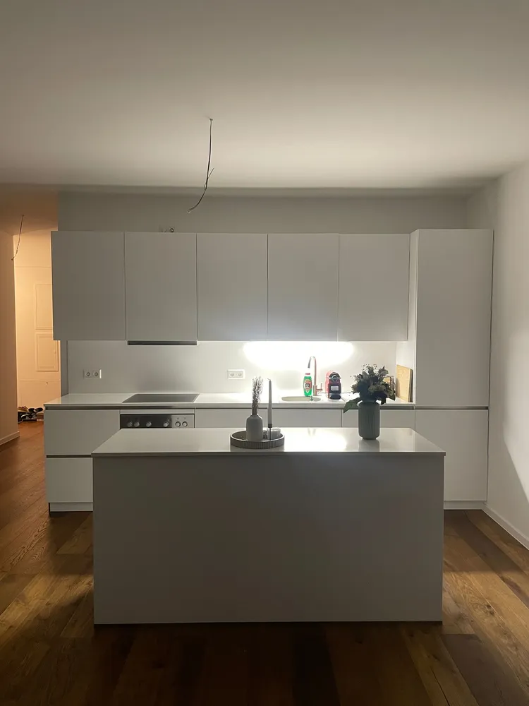 2 Zimmer Wohnung mit 79 m² in Frankfurt am Main – Bild 1