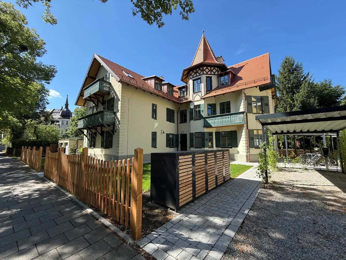 2 Zimmer Wohnung mit 70 m² in München – Bild 1
