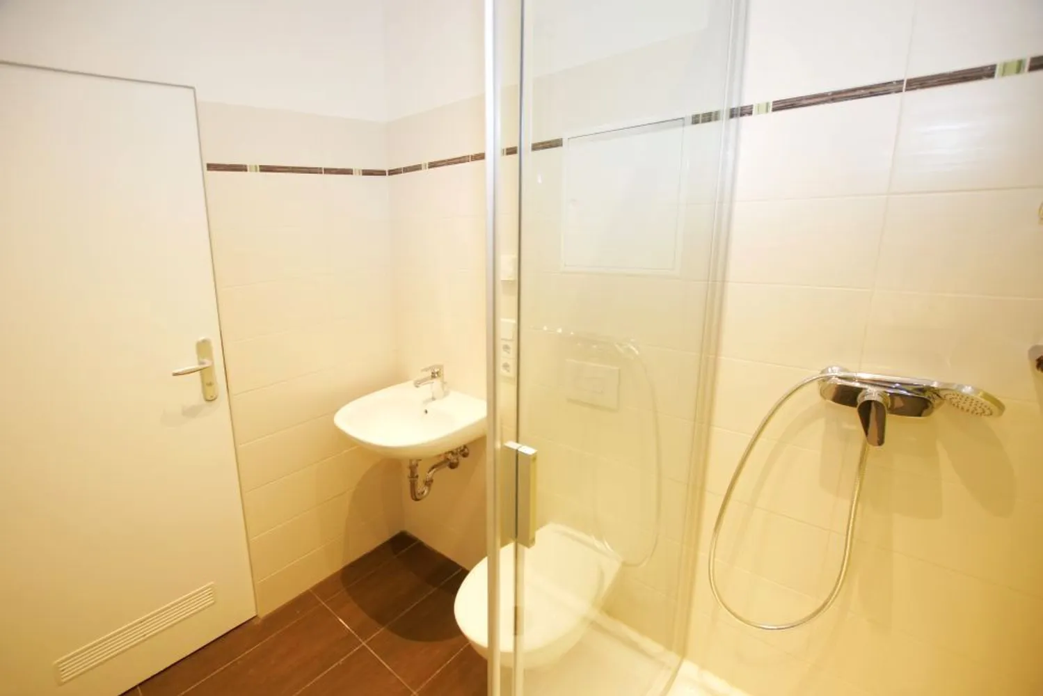 2 Zimmer Wohnung mit 48 m² in Plauen – Bild 4