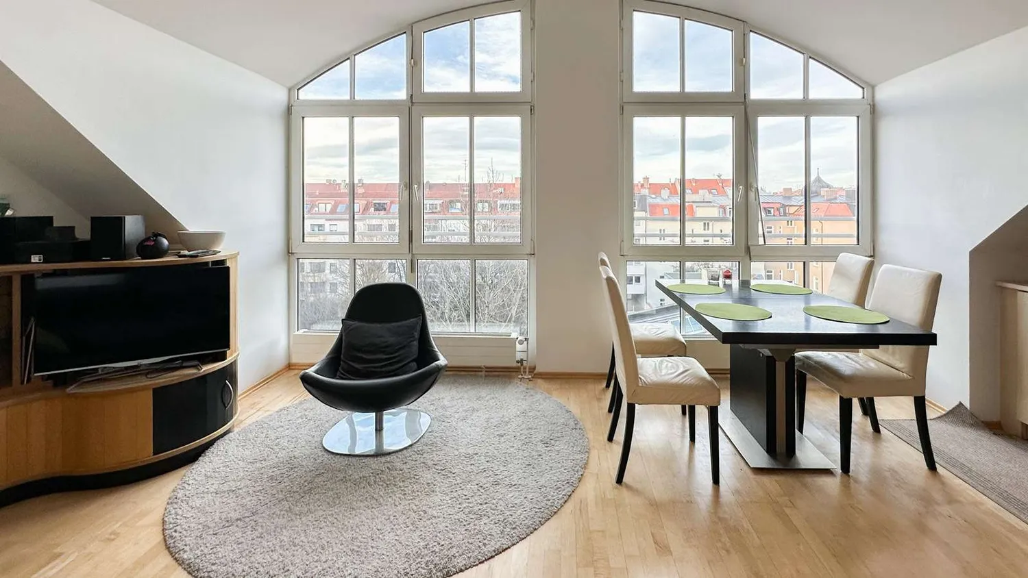 2 Zimmer Wohnung mit 48 m² in München – Bild 1