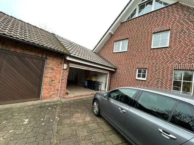 6 Zimmer Haus mit 350 m² in Neuss – Bild 5